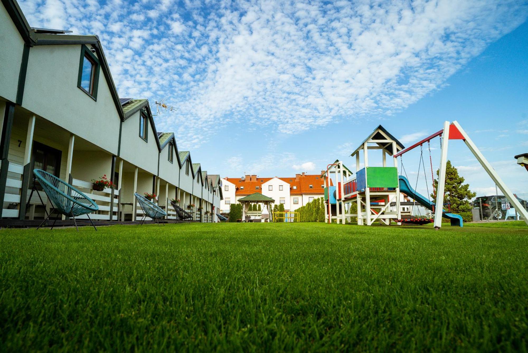 Zielone Wzgorze Villa Миелно Екстериор снимка